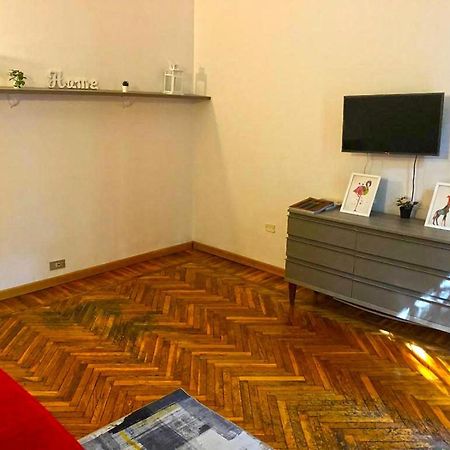 Castel Morrone Apartment Milão Exterior foto